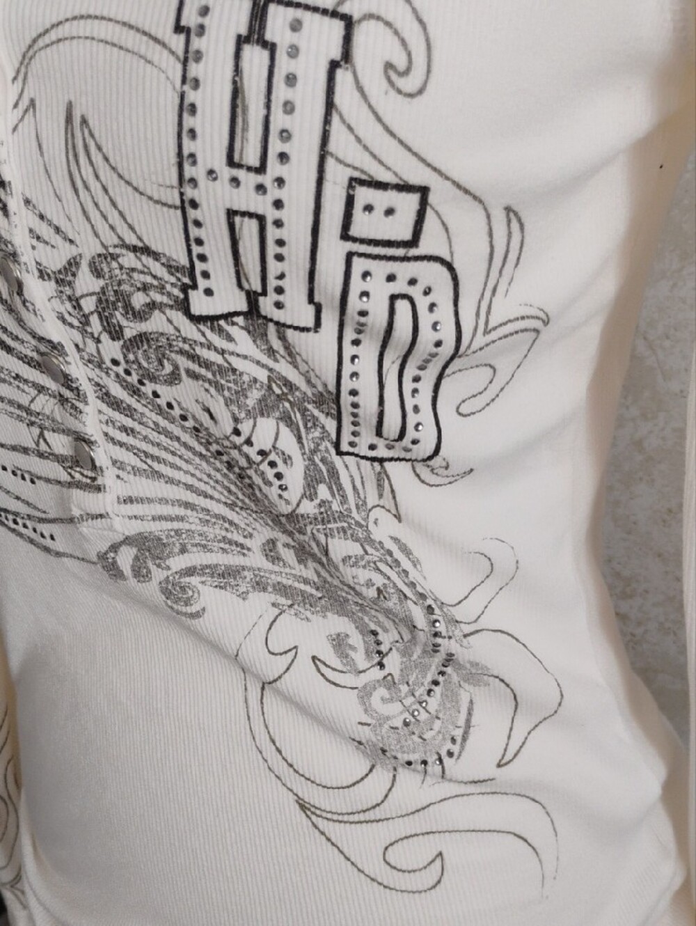 Harley Davidson Women's Cream Long-Sleeve Graphic Henley Top/Bikers/Size M - Picture 2 of 14